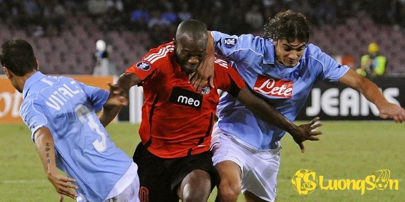 Phân tích kèo và tỷ số trận Benfica đấu với Napoli